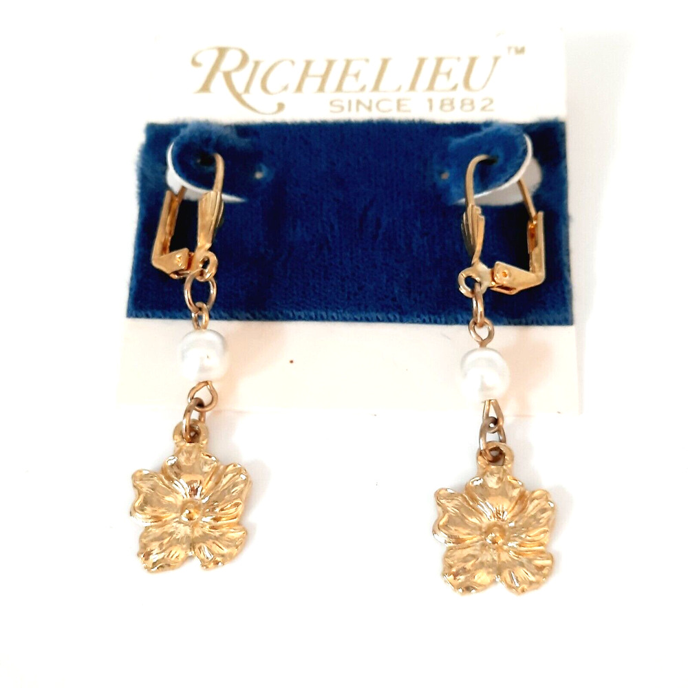 Richelieu Vintage Flower Faux Pearl Gold Tone Lever back Pierced Earrings